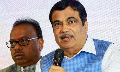 రాజ్యాంగాన్ని ఏ ప్రభుత్వమూ మార్చలేదు: కేంద్ర మంత్రి నితిన్ గడ్కరీ