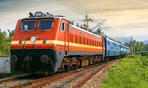 ఏపీ వాసులకు అలర్ట్.. 14 రైళ్లు రద్దు