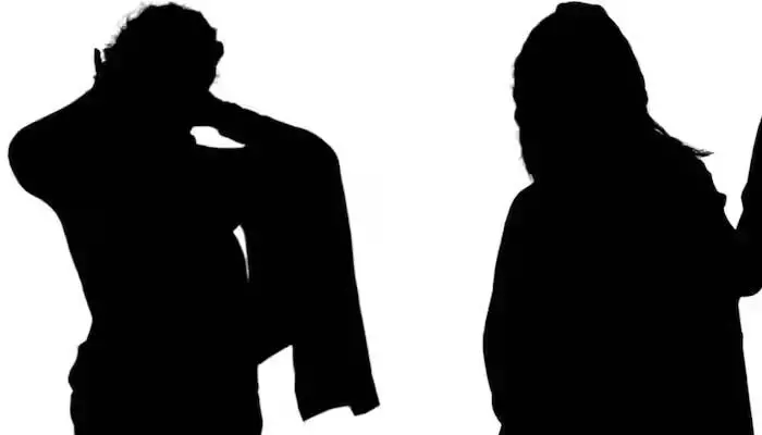 షాకింగ్ : విడాకులకు సిద్ధమైన యాంకర్.. భర్తతో గొడవలే కారణమా? షాకింగ్ : విడాకులకు సిద్ధమైన యాంకర్.. భర్తతో గొడవలే కారణమా?