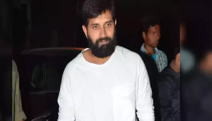 జానీ మాస్టర్ కేసులో కోర్టు కీలక నిర్ణయం జానీ మాస్టర్ కేసులో కోర్టు కీలక నిర్ణయం