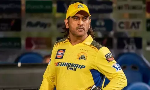 సీఎస్కేకు ధోనీ ఫస్ట్ చాయిస్ కాదు.. అతన్ని తీసుకోవాలనుకున్నారు.. సీఎస్కే మాజీ ప్లేయర్ ఆసక్తికర కామెంట్స్