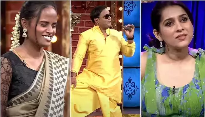 రెచ్చిపోయి స్కిట్ చేసి బుల్లెట్ బాస్కర్.. పెళ్లాం అది, ఫిగర్ ఇది అంటూ కామెంట్స్! రెచ్చిపోయి స్కిట్ చేసి బుల్లెట్ బాస్కర్.. పెళ్లాం అది, ఫిగర్ ఇది అంటూ కామెంట్స్!