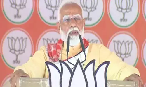 కాంగ్రెస్, ఎస్పీలు పాకిస్థాన్ సానుభూతి పరులు: యూపీ ర్యాలీలో ప్రధాని మోడీ