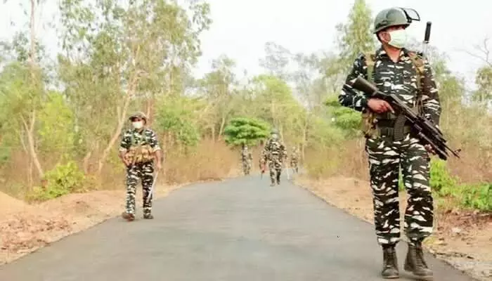 Breaking: ఛత్తీస్ఘడ్లో భారీ ఎన్కౌంటర్.. ఏడుగురు మావోయిస్టులు మృతి, భారీగా ఆయుధాలు స్వాధీనం Breaking: ఛత్తీస్ఘడ్లో భారీ ఎన్కౌంటర్.. ఏడుగురు మావోయిస్టులు మృతి, భారీగా ఆయుధాలు స్వాధీనం