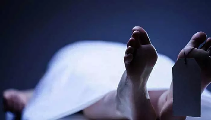 Son of BJP leader passed away: ప్రముఖ బీజేపీ నేత కుమారుడు అనుమానాస్పద మృతి.. Son of BJP leader passed away: ప్రముఖ బీజేపీ నేత కుమారుడు అనుమానాస్పద మృతి..