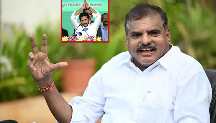 సాయికృష్ణ ఉదంతం కలకలం: గవర్నర్కు ఫిర్యాదు చేసిన వైసీపీ నేతలు సాయికృష్ణ ఉదంతం కలకలం: గవర్నర్కు ఫిర్యాదు చేసిన వైసీపీ నేతలు