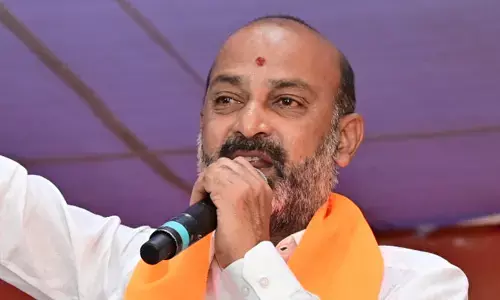 బీఆర్ఎస్ హయాం కంటే ఎక్కువ అవినీతి ఇప్పుడే జరుగుతోంది?
