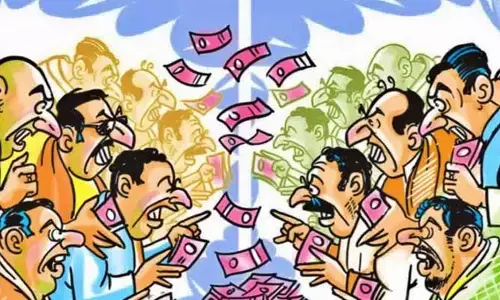 Political Betting: మునిగేదెవరో.. తేలేదెవరో?