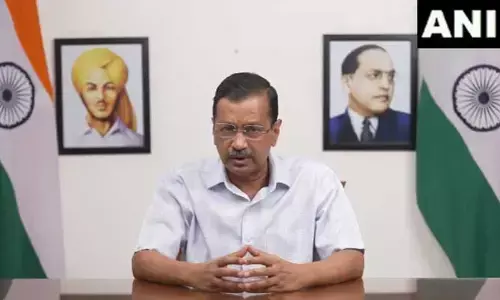 తిహార్ జైలులో సీఎం కేజ్రీవాల్ సరెండర్