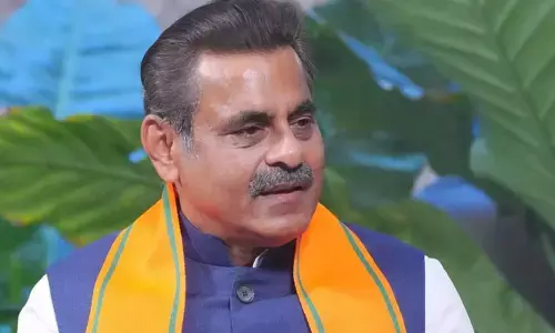Hyderabad: పోలీసుల తీరుపై కొండా విశ్వేశ్వర్ రెడ్డి ఆగ్రహం