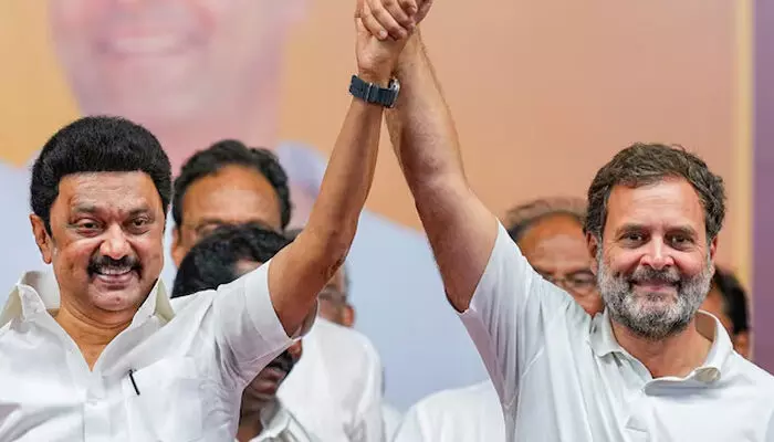 తమిళనాడులో 38 స్థానాల్లో ఇండియా కూటమి ముందంజ తమిళనాడులో 38 స్థానాల్లో ఇండియా కూటమి ముందంజ