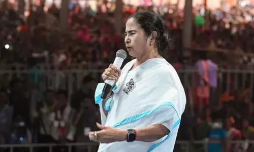 బెంగాల్ లో టీఎంసీ, బీజేపీ మధ్య హోరాహోరీ పోరు