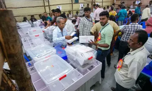 ఉత్తరప్రదేశ్ లో ఇండియా కూటమి దూకుడు