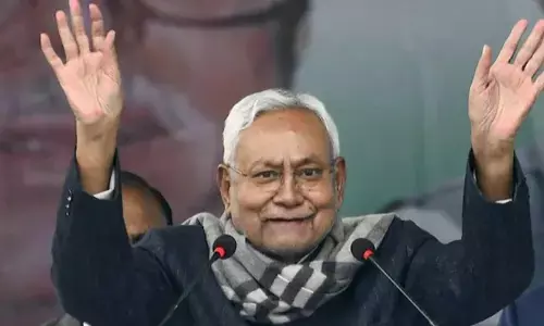 కింగ్ మేకర్ గా బిహార్ సీఎం.. నెక్ట్స్ పీఎం నితీశ్ కుమారేనా?.. వైరల్ అవుతున్న మీమ్స్