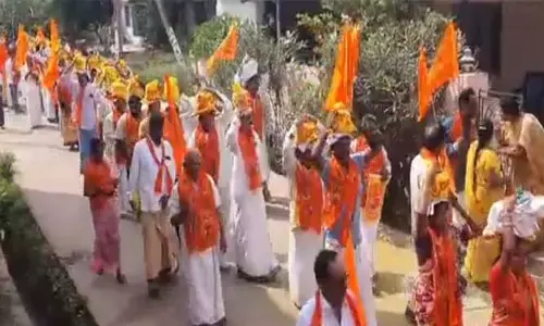 ఓటు రూపం దాల్చిన ‘అక్షింతలు’