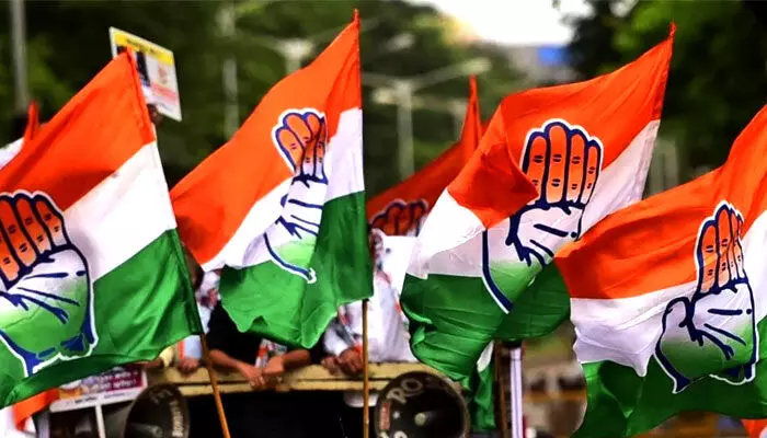 సీఎంను విమర్శిస్తే తాట తీస్తాం.. మోత్కుపల్లికి కాంగ్రెస్ నేత స్ట్రాంగ్ వార్నింగ్ సీఎంను విమర్శిస్తే తాట తీస్తాం.. మోత్కుపల్లికి కాంగ్రెస్ నేత స్ట్రాంగ్ వార్నింగ్