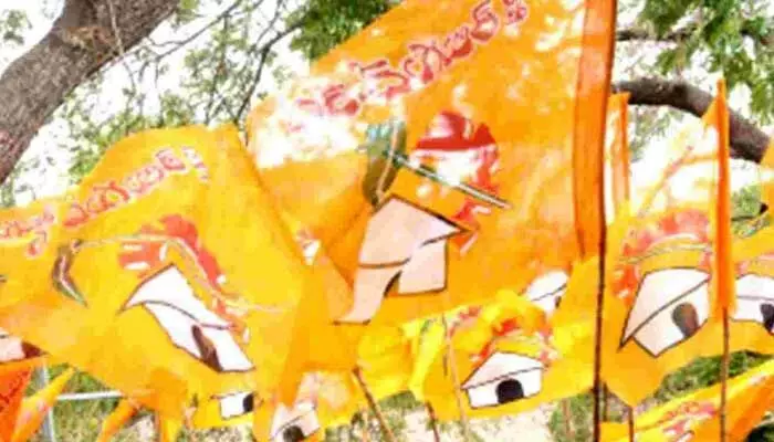 ఒక్కొక్కరిది ఒక్కో కథ..! ఒక్కొక్కరిది ఒక్కో కథ..!