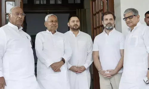 ఇండియా కూటమి నేతలను కలిసిన నితిష్‌ కుమార్.. వైరల్ అవుతున్న ఫోటోలు