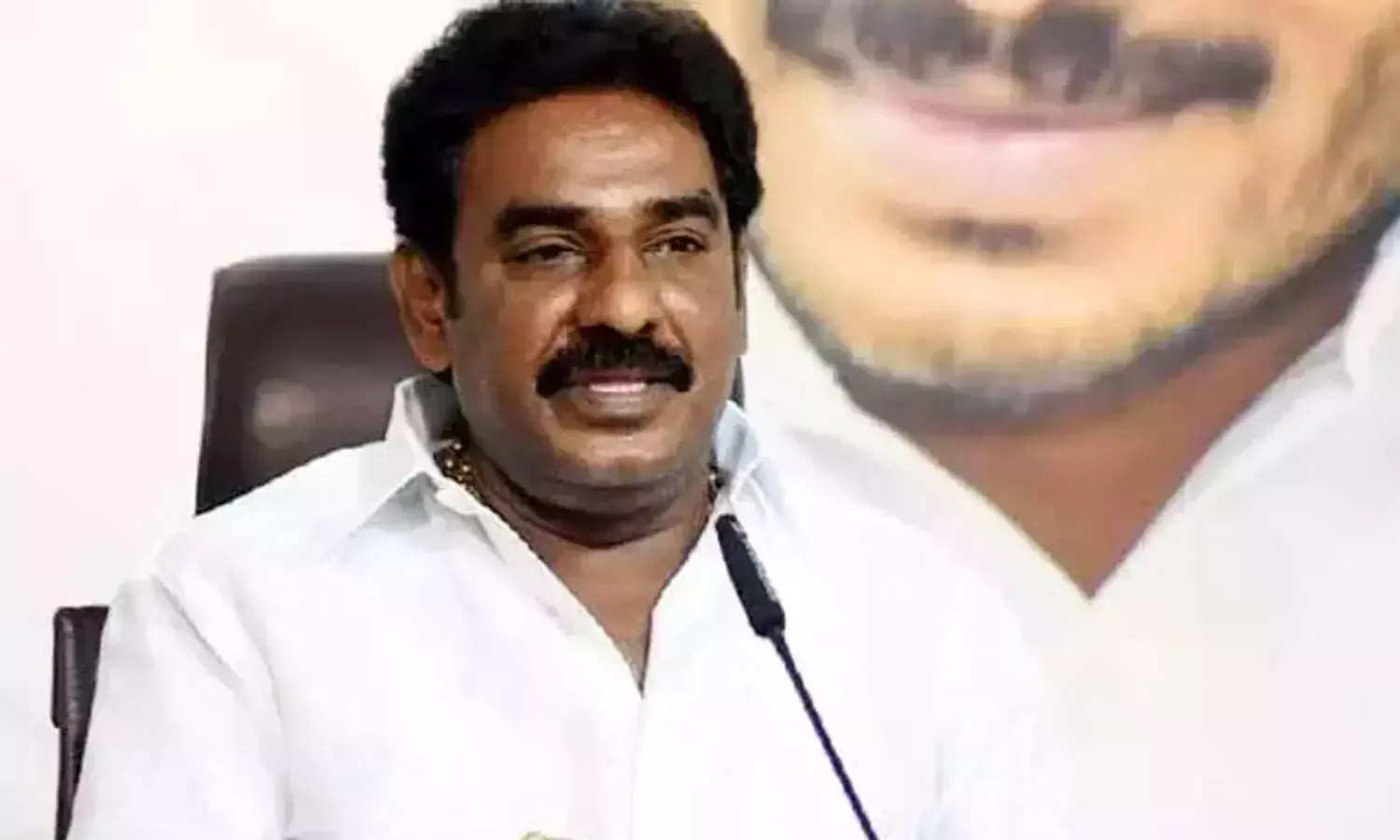 Breaking: పిన్నెల్లికి బిగ్ షాక్.. బెయిల్ పిటిషన్లు కొట్టివేత