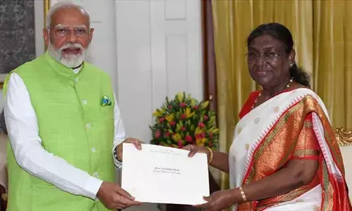BREAKING: మూడోసారి NDA ప్రభుత్వ ఏర్పాటుకు రాష్ట్రపతి ద్రౌపది ముర్ము గ్రీన్ సిగ్నల్