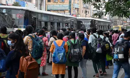 గ్రూప్-1 ప్రిలిమినరీ రాయడానికి వెళ్తున్నారా? మీకోసం ఆర్టీసీ ప్రత్యేక సౌకర్యాలు.. తెలుసా?