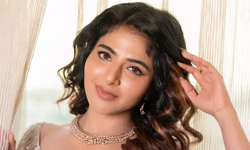 Iswarya Menon looks so cute
