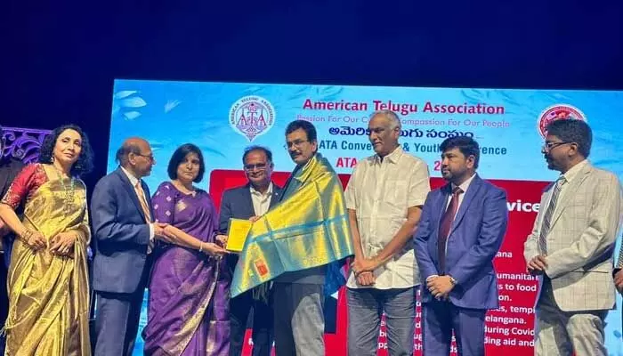 అట్లాంటా నగరంలో చేతన్ ఫౌండేషన్ వ్యవస్థాపకుడికి అవార్డు అట్లాంటా నగరంలో చేతన్ ఫౌండేషన్ వ్యవస్థాపకుడికి అవార్డు