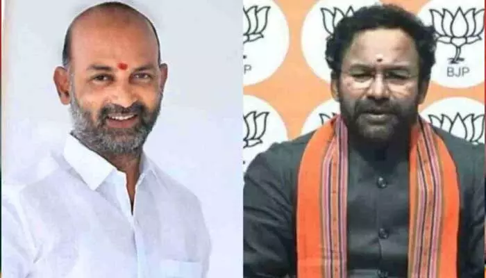 BREAKING: తీవ్ర ఉత్కంఠకు తెర.. ఎట్టకేలకు బండి, కిషన్ రెడ్డిలకు శాఖలు కేటాయింపు BREAKING: తీవ్ర ఉత్కంఠకు తెర.. ఎట్టకేలకు బండి, కిషన్ రెడ్డిలకు శాఖలు కేటాయింపు