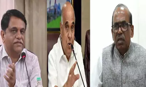 జస్టిస్‌ నర్సింహారెడ్డి కమిషన్‌ ఎదుట హాజరైన మాజీ సీఎండీ ప్రభాకర్‌రావు, ఐఏఎస్‌ అర్వింద్‌