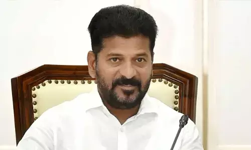 ఫోన్‌ ట్యాపింగ్ కేసుపై సీఎం ఫోకస్.. నేరుగా కమాండ్ కంట్రోల్ సెంటర్‌లో రేవంత్ సమీక్ష