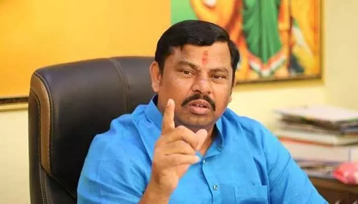 ఎమ్మెల్యే రాజాసింగ్ కు బెదిరింపు కాల్స్ చేసిన నిందితుడు అరెస్ట్ ఎమ్మెల్యే రాజాసింగ్ కు బెదిరింపు కాల్స్ చేసిన నిందితుడు అరెస్ట్
