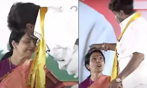 Balakrishna: సోదరిపై బాలయ్య  ఆప్యాయత..