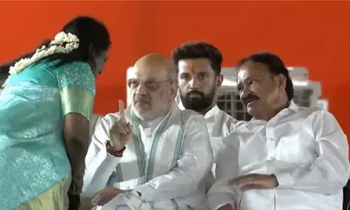 తమిళిసైని మందలించిన అమిత్ షా!.. స్టేజీపైనే వార్నింగ్?