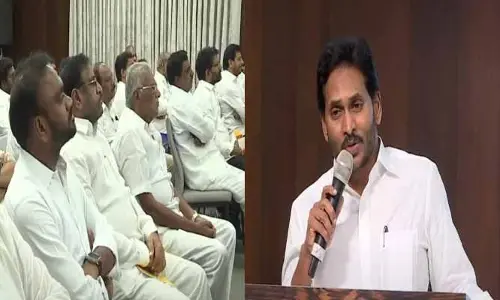Breaking: ప్రత్యేక హోదాపై వైఎస్ జగన్ సంచలన వ్యాఖ్యలు