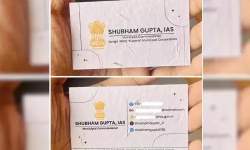 మీరు గ్రేట్ సర్.. ఐఏఎస్ ఆఫీసర్ విజిటింగ్ కార్డుకు నెటిజన్ల ఫిదా