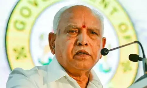 బిగ్ ట్విస్ట్.. బాలికపై లైంగిక వేధింపుల కేసులో మాజీ CM యడ్యూరప్పకు అరెస్ట్ వారెంట్