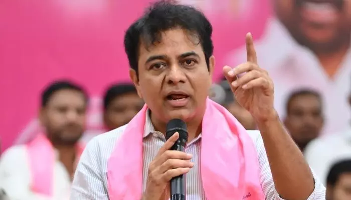 ప్రశాంతమైన మెదక్ లో కమ్యూనల్ యాక్టివిటీ సిగ్గుచేటు: కేటీఆర్ ప్రశాంతమైన మెదక్ లో కమ్యూనల్ యాక్టివిటీ సిగ్గుచేటు: కేటీఆర్