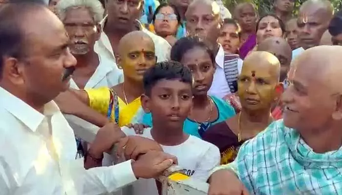 తిరుమలలో ఈవో శ్యామలరావు తనిఖీలు కంటిన్యూ.. ఈ రోజు ఏం చేశారంటే..! తిరుమలలో ఈవో శ్యామలరావు తనిఖీలు కంటిన్యూ.. ఈ రోజు ఏం చేశారంటే..!