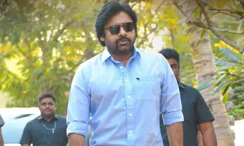 Pawan Kalyan:  ఒకే ఒక్కటివ్వండి చాలంటూ.. పవన్ స్టార్ కి ఫ్యాన్స్ రిక్వెస్ట్..