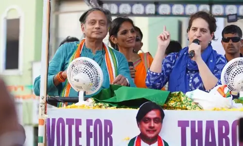 వయనాడ్ నుంచి బరిలో ప్రియాంక.. కాంగ్రెస్ సీనియర్లు ఏమన్నారంటే?