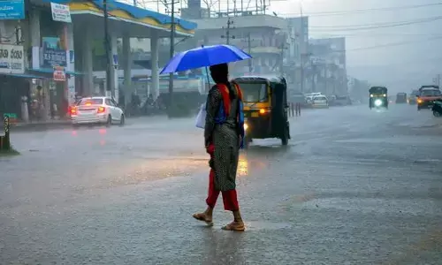 Heavy Rain: విజయవాడలో మళ్లీ మొదలైన వాన.. ఆందోళనలో ప్రజలు