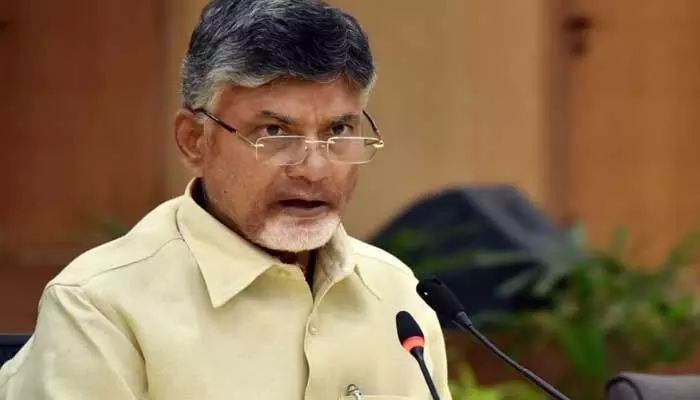 Amaravati : సీఎం చంద్రబాబు కీలక నిర్ణయం.. అమరావతిపై శ్వేతపత్రం విడుదలకు సిద్ధం Amaravati : సీఎం చంద్రబాబు కీలక నిర్ణయం.. అమరావతిపై శ్వేతపత్రం విడుదలకు సిద్ధం