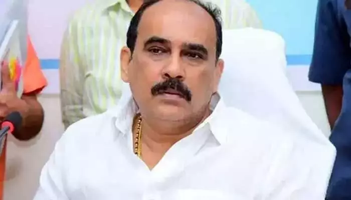 AP Politics: బాలినేనికి నో ఎంట్రీ..ప్రశ్నార్థకంగా మారిన భవిష్యత్తు AP Politics: బాలినేనికి నో ఎంట్రీ..ప్రశ్నార్థకంగా మారిన భవిష్యత్తు