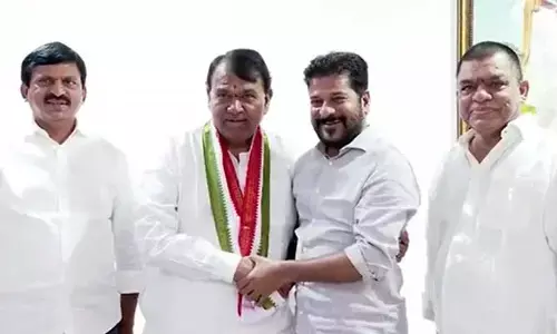 బలవంతంగా చేర్చుకోవడానికి నేను చిన్న పిల్లాడినా..?.. పోచారం శ్రీనివాస్ రెడ్డి సంచలన వ్యాఖ్యలు