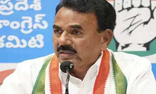 Minister Jupalli KrishnaRao : అధికారులకు భయం, భక్తీ లేవు : మంత్రి జూపల్లి ఆగ్రహం