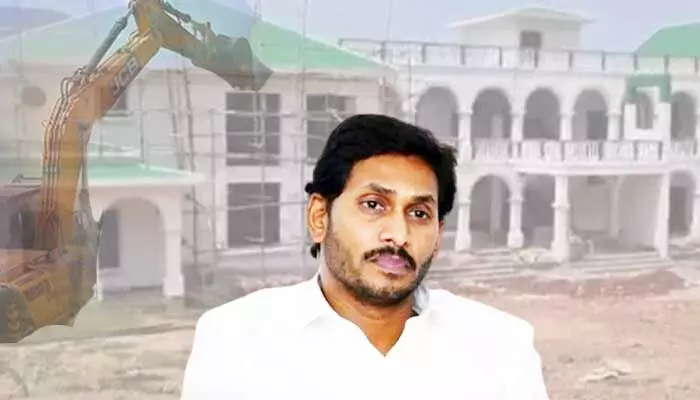 జగన్కు నూతన ప్రభుత్వం జలక్ .. పలు జిల్లాల్లో వైసీపీ కార్యాలయాలకి నోటీసులు జగన్కు నూతన ప్రభుత్వం జలక్ .. పలు జిల్లాల్లో వైసీపీ కార్యాలయాలకి నోటీసులు