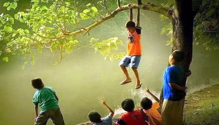 బాల్యం మళ్లీ వస్తే బాగుండు! బాల్యం మళ్లీ వస్తే బాగుండు!