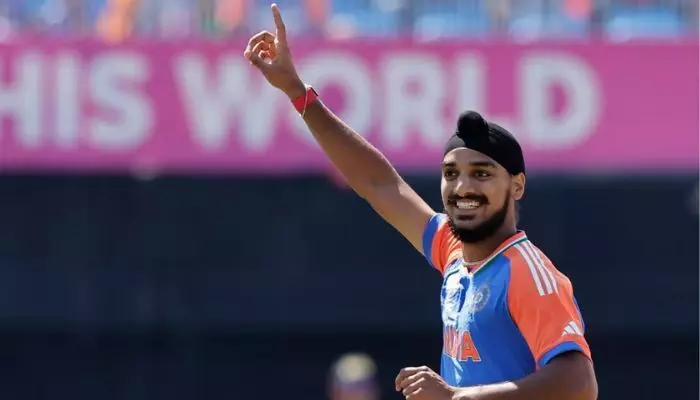 టెస్టుల్లో ఆడాలని ఉంది : అర్ష్దీప్ సింగ్ టెస్టుల్లో ఆడాలని ఉంది : అర్ష్దీప్ సింగ్