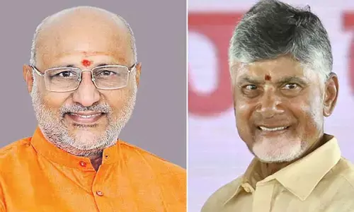 చంద్రబాబును కలిసిన తెలంగాణ గవర్నర్