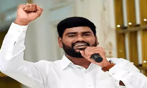 మూగబోయిన ఉద్యమ గళం